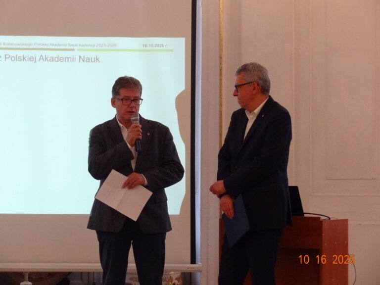 Przewodniczący Rady Kuratorów Wydziału II Nauk Biologicznych i Rolniczych PAN prof. dr hab. Romuald Zabielski oraz Dziekan Wydziału II Nauk Biologicznych i Rolniczych PAN prof. dr hab. Krzysztof Nowak (od lewej)